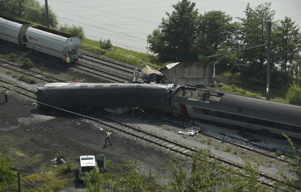 Un accidente de trenes en Saint-Georges-sur-Meuse, Bélgica, deja al menos tres fallecidos