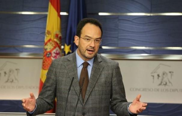 Antonio Hernando dimite como portavoz en el Congreso tras la victoria de Sánchez