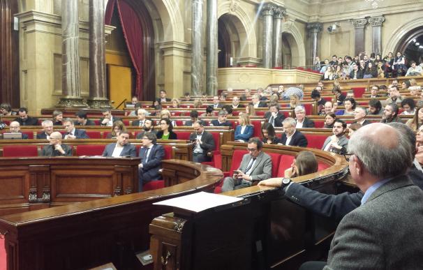 El Parlament convoca una comisión extraordinaria para votar si Junqueras comparece por el caso Vidal