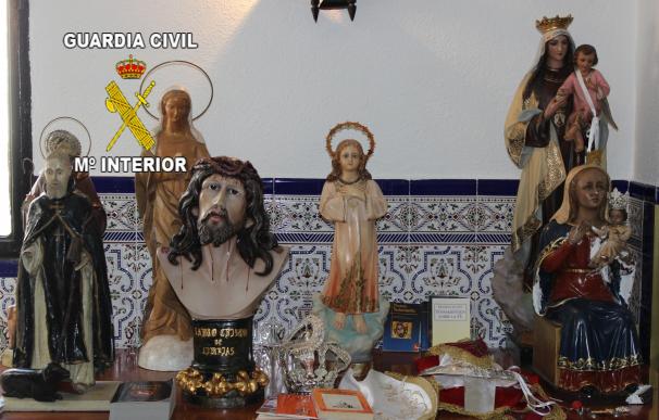 La Guardia Civil recupera las cuatro imágenes religiosas sustraídas en Frailes