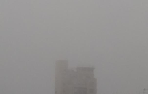 La niebla obliga a desviar ocho vuelos del aeropuerto de Valencia y a cancelar otro procedente de Lisboa