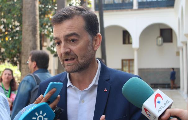 Maíllo ve "muy abierto" el escenario y destaca la "debilidad" del PSOE tras el procesamiento de Chaves y Griñán