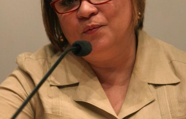 La cubana Zoé Valdés reivindica la novela como un género político