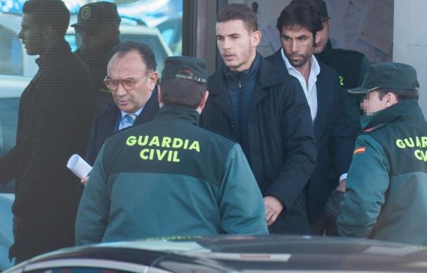 Condenados el futbolista Lucas Hernández y su expareja a 31 días de trabajo a la comunidad