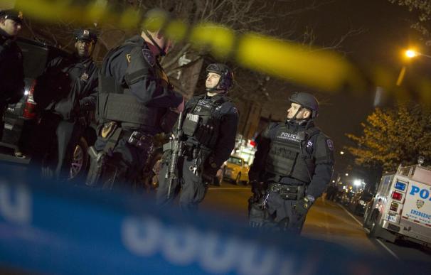 Dos policías mueren tiroteados en Nueva York