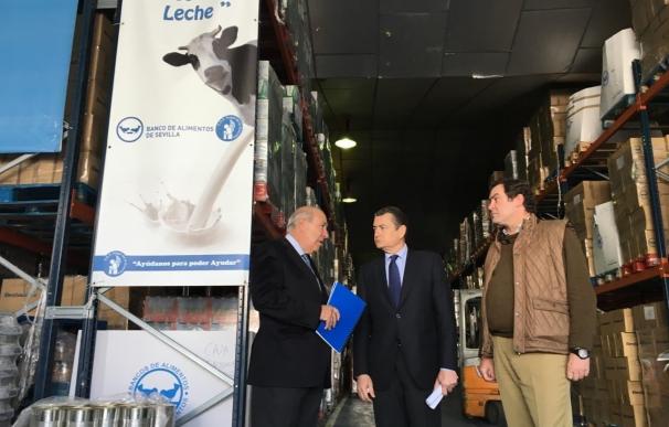 Sanz anuncia la distribución de más de 9 millones de kilos de alimentos en Andalucía en la tercera fase del FEGA