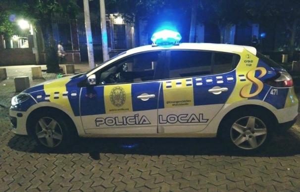 Detenido en Sevilla un ladrón que utilizaba un tenedor para robar en el interior de coches