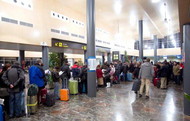 Los cuatro aeropuertos de Castilla y León tuvieron un resultado económico negativo durante 2010