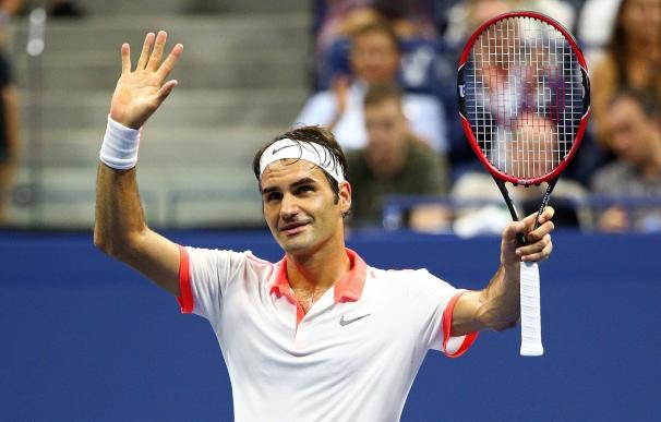 Federer supera un debut discreto en Halle