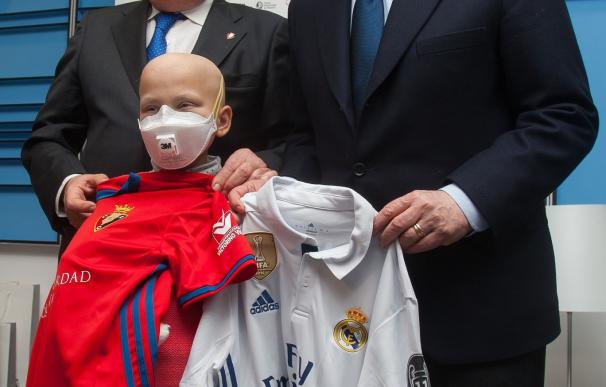 Osasuna y Real Madrid, unidos contra el cáncer infantil en la Clínica Universidad de Navarra