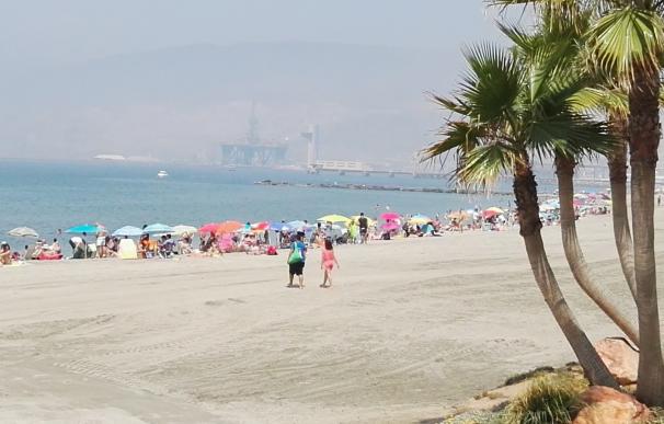 Las aguas de baño de las playas andaluzas presentan unas adecuadas condiciones sanitarias