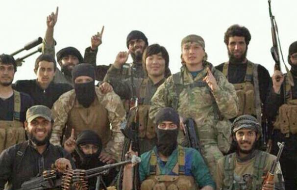 Unos 5.000 "terroristas" islamistas de origen chino combaten en Siria
