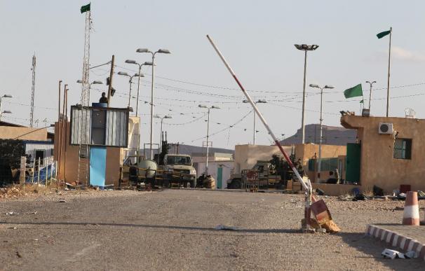 La OTAN dice que las fuerzas de Gadafi han minado el puerto de Misrata