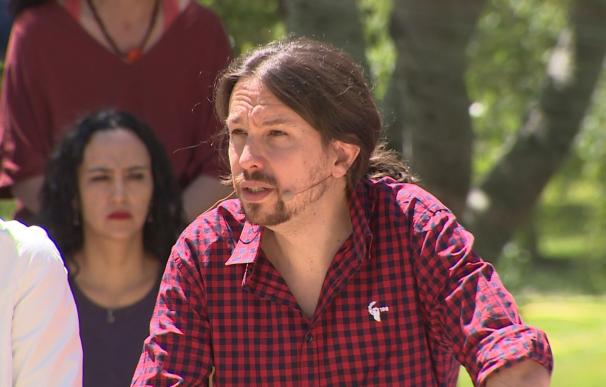 Pablo Iglesias, tras la encuesta interna del PSOE, defiende que Unidos Podemos es "la opción más clara para ganar al PP"