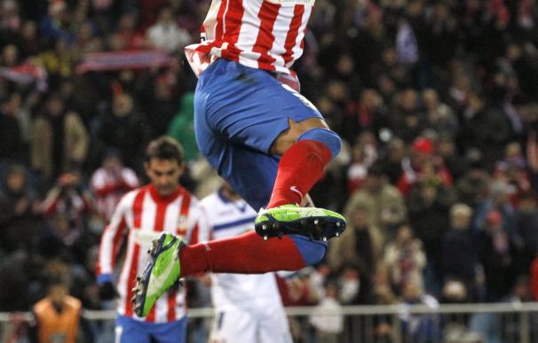 Falcao celebró así uno de los cinco goles que le marcó al Deportivo