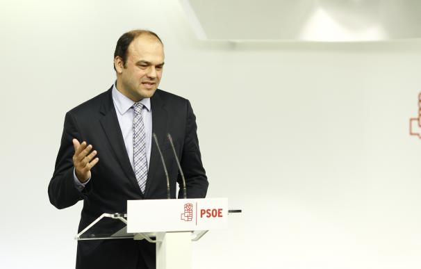 El encargado de la ponencia económica del PSOE ve "incomprensible" que el Gobierno no haya presentado aún los PGE