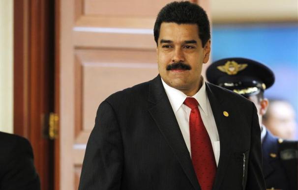 PERFIL-Maduro, el elegido de Chávez para mantener socialismo