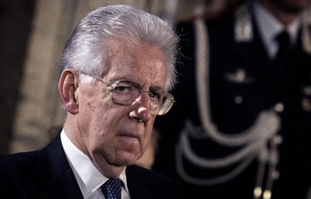El Parlamento italiano aprueba los presupuestos, tras lo que dimitirá Monti