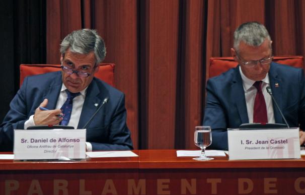 El Parlament reprocha a De Alfonso no dimitir tras publicarse las grabaciones