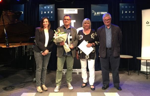 El escritor Rafael Vallbona gana el XXV Premio Ferran Canyameres de novela negra