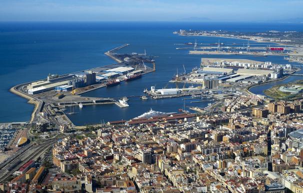 El Puerto de Tarragona mueve 12,7 millones de toneladas hasta mayo