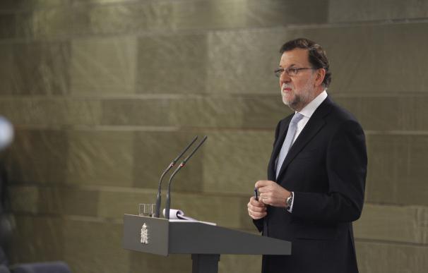 Rajoy inicia con Coalición Canaria su ronda de contactos para intentar formar gobierno