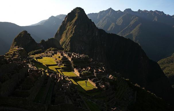 Muere un turista alemán al hacerse una foto en un precipicio de Machu Picchu.