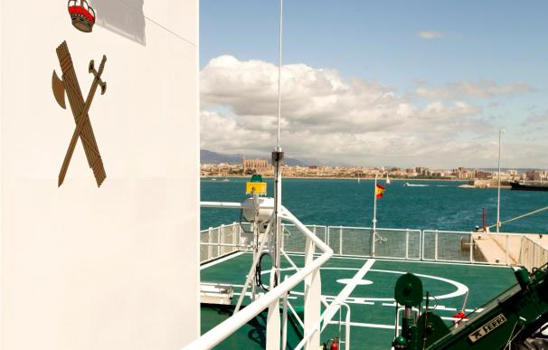 Atraca en Palma el mayor buque de la historia de la Guardia Civil