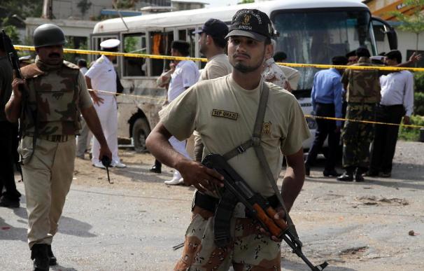 Cuatro muertos en un nuevo atentado contra la Marina paquistaní en Karachi