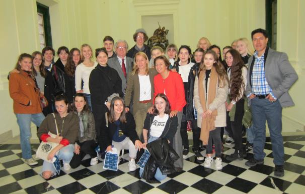 Estudiantes suecos visitan Cáceres en un intercambio cultural con el IES Norba Caesarina