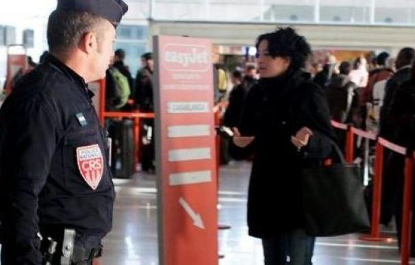 Francia expulsa de manera sistemática a los inmigrantes en su frontera con Italia