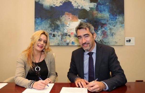 Andalucía Emprende y Ayuntamiento de Benalmádena firman un convenio para la cesión de un espacio del CADE