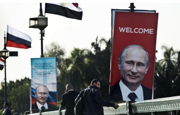 Putin llega a El Cairo