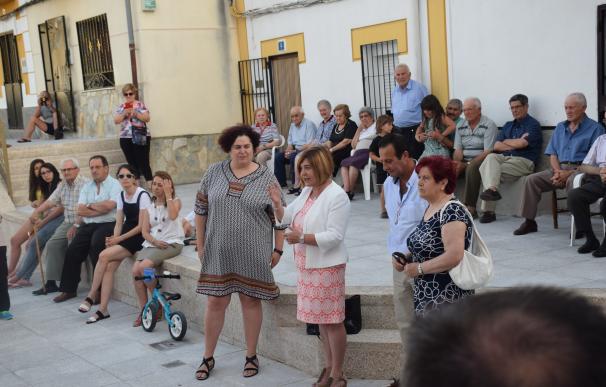 Casas de Miravete (Cáceres) estrena nueva plaza y un Centro de Interpretación de la Geología de Monfragüe