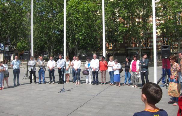 Logroño condena el terrorismo "que ataca a la libertad de todos"