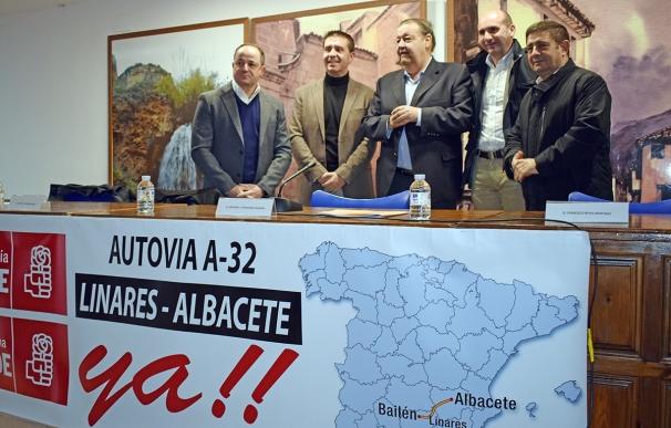 PSOE de Andalucía y Castilla La Mancha suman fuerzas para conseguir la A-32