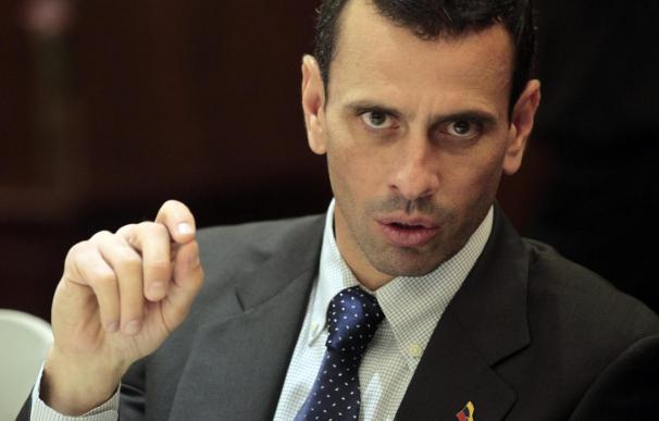 Capriles dice que al chavismo le dolió que se reuniera en España con izquierdistas