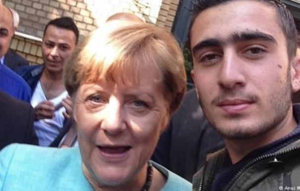 Un refugiado sirio demanda a Facebook tras las burlas con su selfie con Merkel