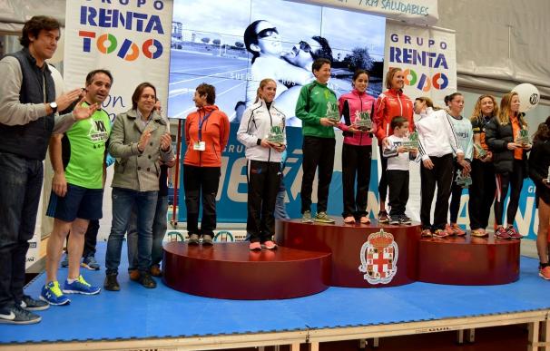 La Media Maratón 'Ciudad de Almería' cumple su veinte aniversario con más de 4.600 corredores