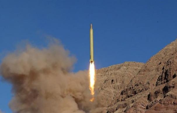 Trump lanza un órdago a Irán y dice que por ahora solo les advierte por probar un misil