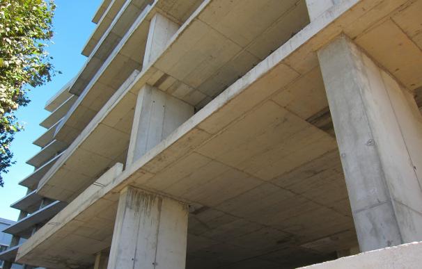 El consumo de cemento en Andalucía se desploma un 12% en 2016 y el sector pide infraestructuras sociales