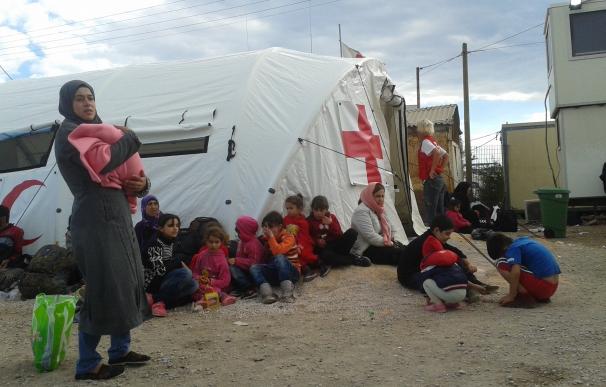 Cruz Roja atiende a cerca de 800 personas inmigrantes y solicitantes de asilo en 2015