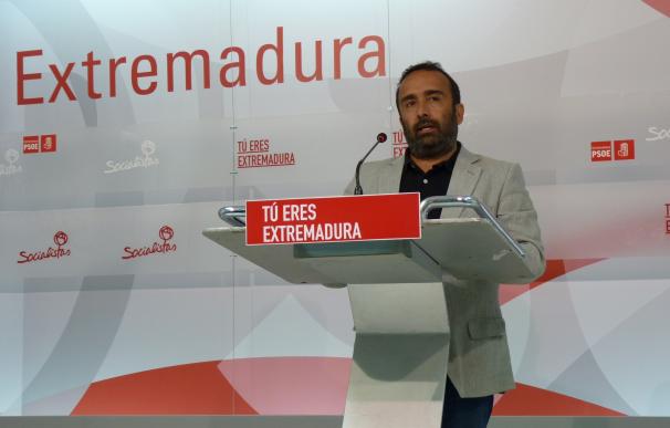 Morales (PSOE) considera que Extremadura "debe rebelarse" ante la "desidia" de Rajoy