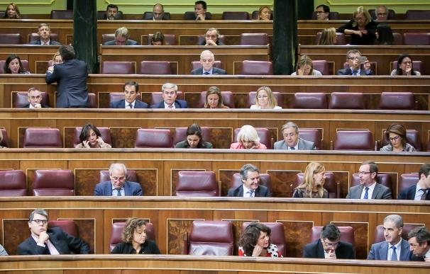 Errejón denuncia "malas formas" de diputados del PP en el Pleno del Congreso y avisa: "No nos vamos a amilanar"