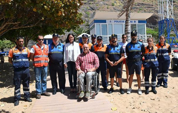 El Ayuntamiento de Santa Cruz de Tenerife activa el dispositivo de seguridad y limpieza de Las Teresitas en verano