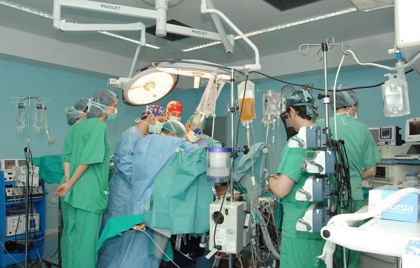Dos pacientes se benefician de las dos primeras donaciones de órganos y tejidos en el Complejo Hospitalario