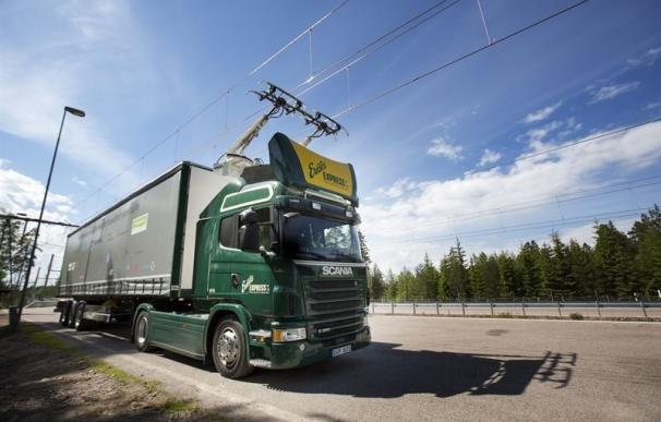 Suecia inaugura la primera carretera eléctrica del mundo