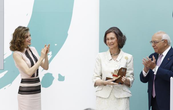 La reina Letizia agradece la labor de la reina Sofía como presidenta de Honor de la FAD, y revela un secreto sobre ella