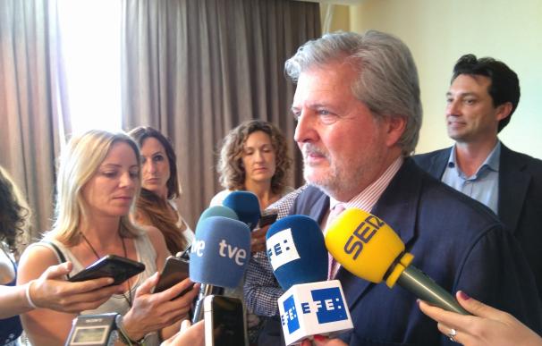 Méndez de Vigo ve "extravagante" la alternativa del Consell a la 'reválida' y critica que "abra conflictos donde no hay"