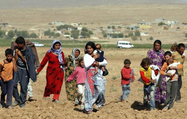 ACNUR asegura que 100.000 kurdos sirios han huido a Turquía por el avance del EI